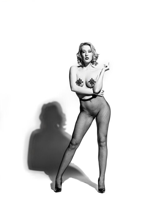 キティ・ウェット・オンリーファンズ セクシーxxx アーカイブ