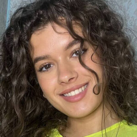 nikadevis エロティックなスター 写真