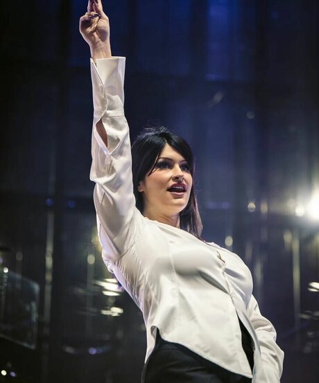 巨乳 パイズリ OnlyFans アダルト 写真