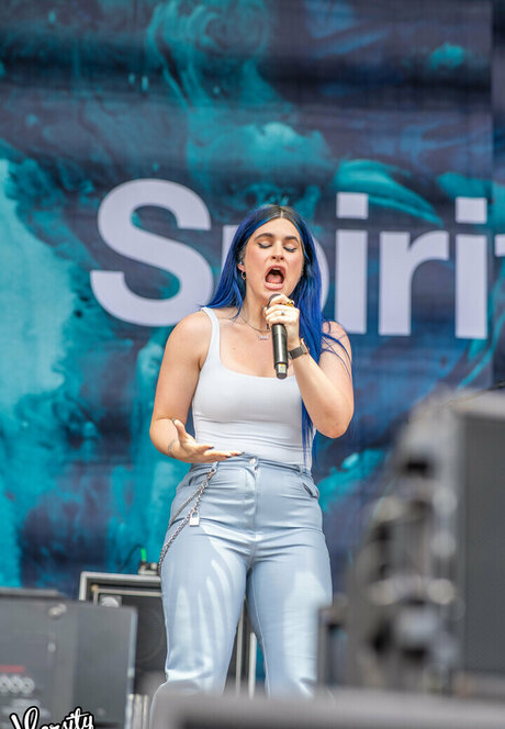 異人種間3P OnlyFans ポルノ 画像