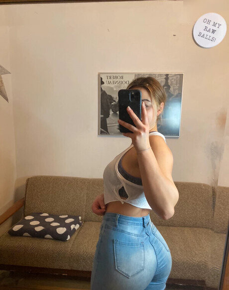 lifting toni スター ヌード ギャラリー