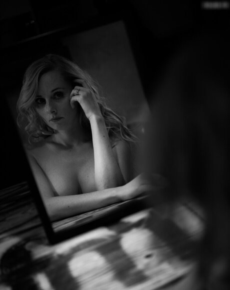 Jacqueline Sparrow セックスモデル ギャラリー