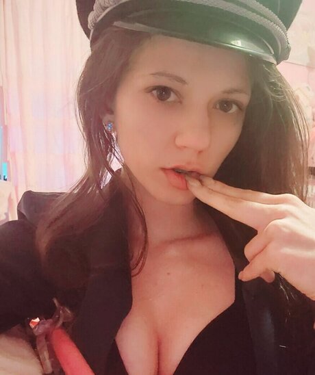 Ariel Harris ポルノスター 独占 写真