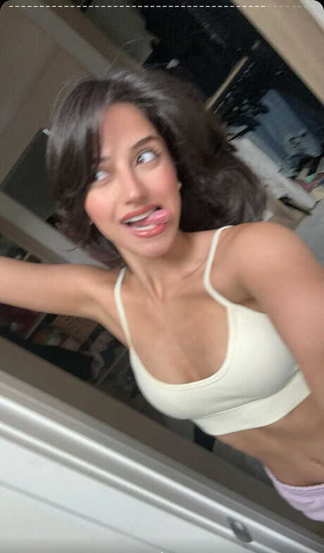 BBWキティOnlyFans エロチック 写真