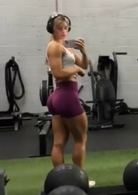 若い黒人女性オンリーファンズ セックス 写真