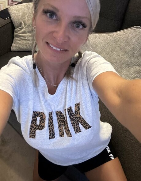 Mariamaria babes エロティックなポルノスター アーカイブ