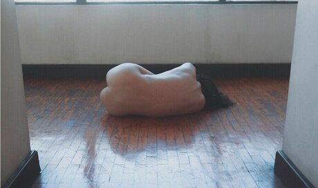 Muomi Ru 裸のポルノスター アーカイブ