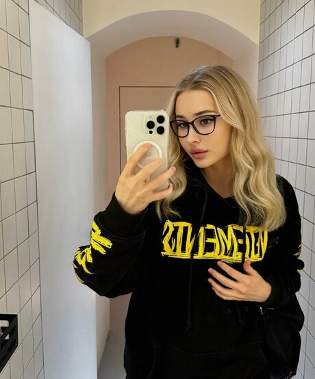 GloriaMatvien 独占モデル アーカイブ