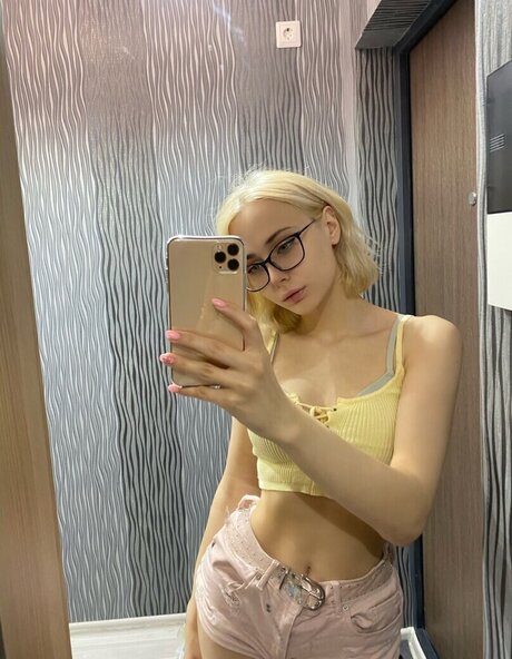 GloriaMatvien ポルノスター セックス 画像