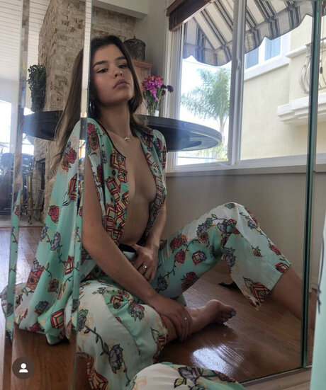 Maeve Tomalty 完璧な女優 ギャラリー