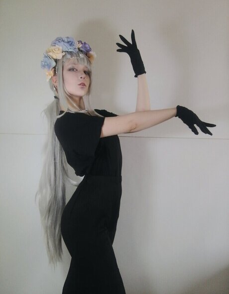 クーガーオンリーファンズ 美しいヌード アーカイブ