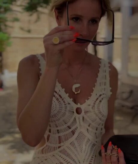 ハロウィン オンリーファン 無料セックス 画像