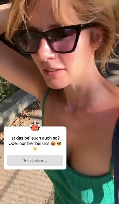 ルビーオンリーファン ポルノグラフィック 写真