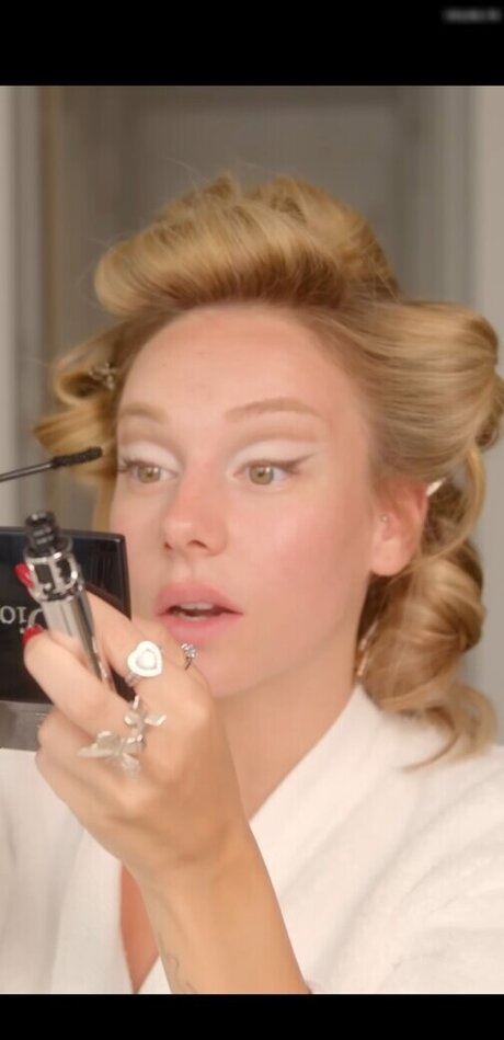 ボールズオンリーファンズ ホットヌード ギャラリー