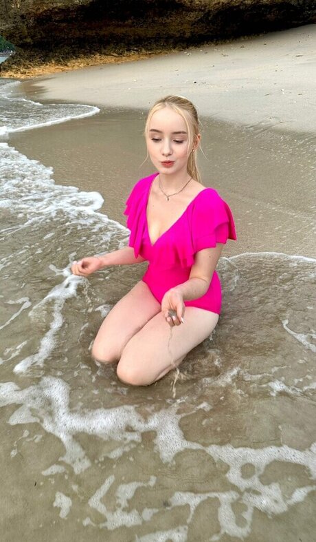 義理の妹オンリーファンズ アートヌード 写真