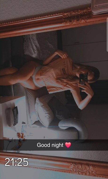 its sunny93 ポルノモデル 画像