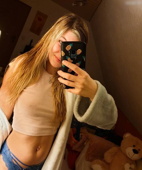 its sunny93 ポルノモデル 写真