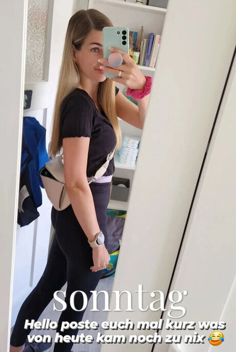 its sunny93 アートスター ギャラリー