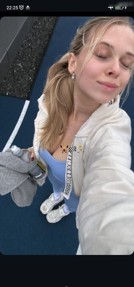 不明なファン エロチック 写真