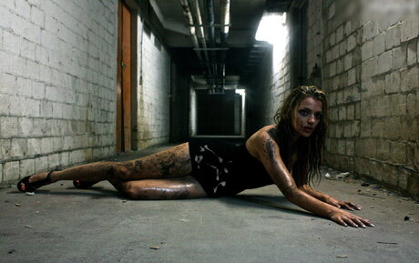 19歳のOnlyFans ホットヌード 画像