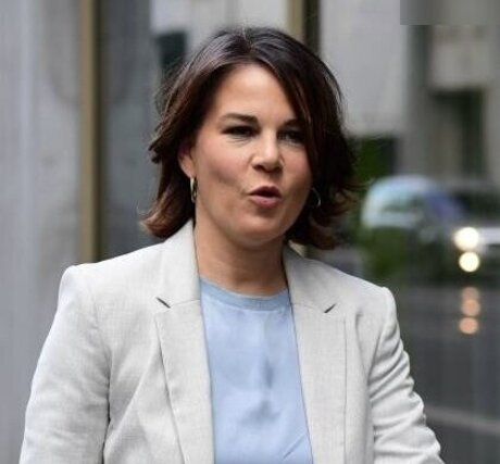 裸のシャワー OnlyFans 無料ヌード 画像