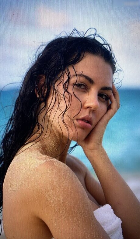 Anna Lea Mende 独占ポルノスター 画像