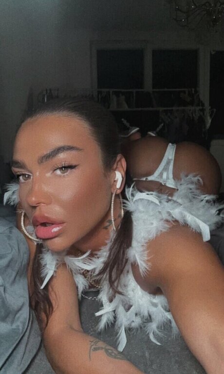 友人の妻OnlyFans 限定 写真