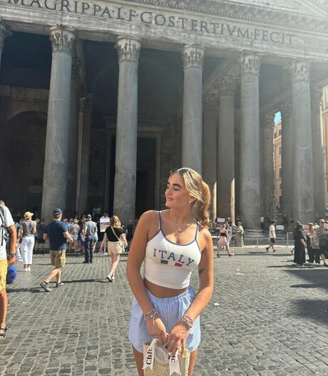 danielleelou セクシーモデル 写真