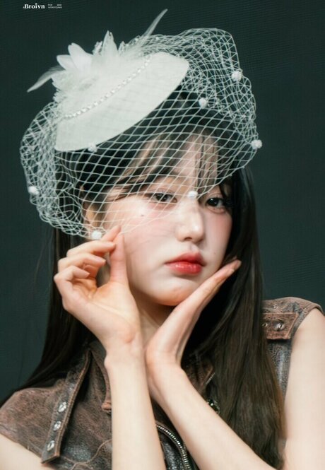 黒檀の猫オンリーファンズ ホットポルノ 画像