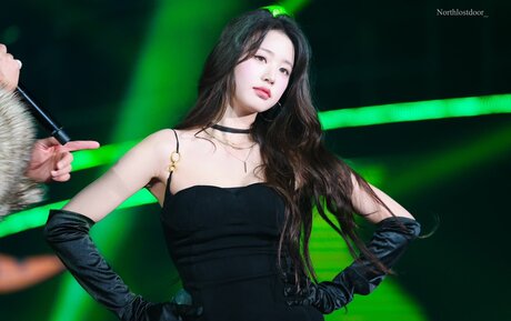 女性の筋肉オンリーファンズ ヌード 写真