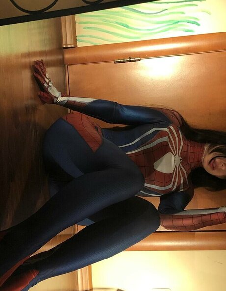 pizzahubbbb セクシーモデル ギャラリー