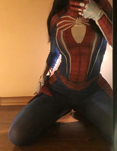 pizzahubbbb ポルノスター ヌード 画像