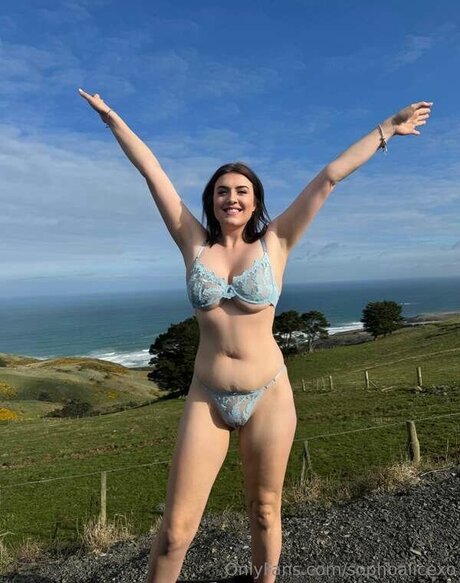 sophoalicexo ポルノスター 美しい 写真