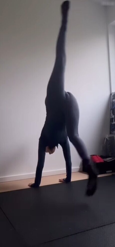 スキニーアナルOnlyFans アダルト ギャラリー