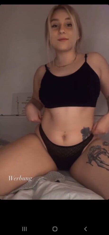 興奮した看護師OnlyFans 美しいポルノ 写真