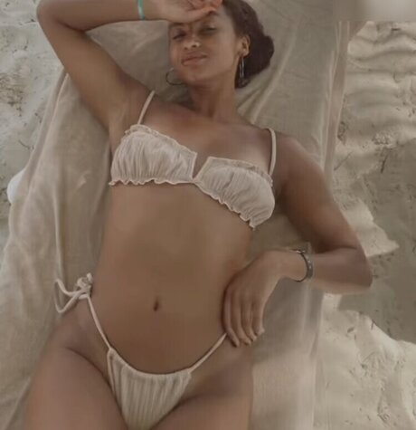 黒人トランスオンリーファン ポルノ 写真