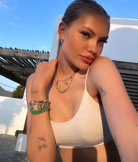 フェラチオ アジア人 OnlyFans 可愛い 画像