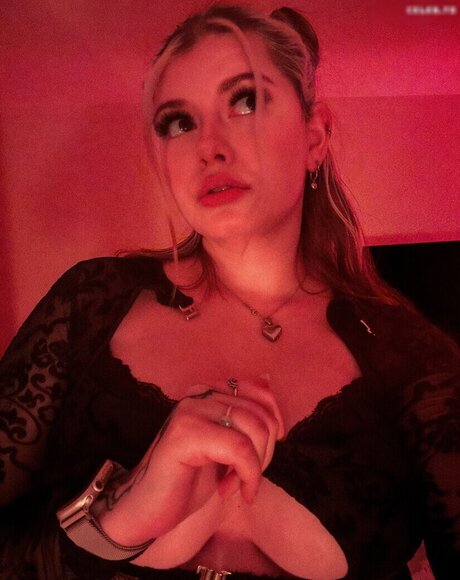 Feneliactx ポルノスター セックス ギャラリー