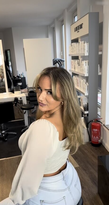 Jana Barca かわいいスター 写真