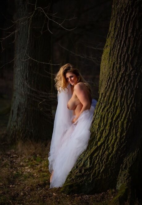 巨根ファックOnlyFans トップ 写真