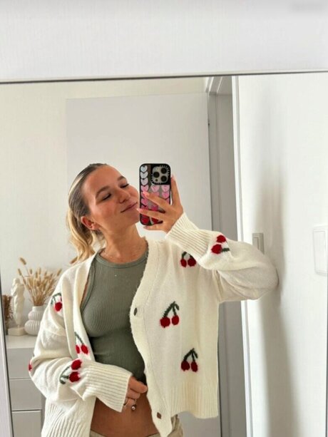 OnlyFansの交換 美しいポルノ 写真