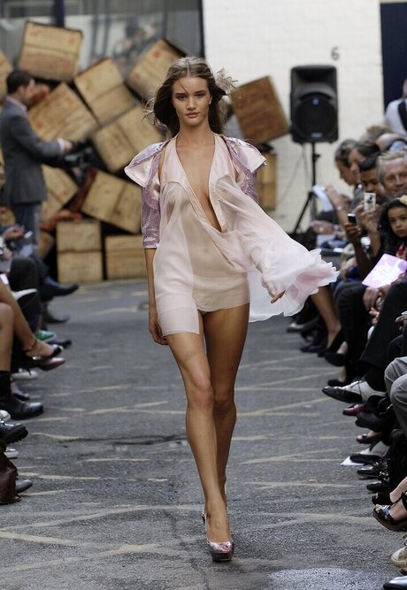 BBCフェイシャルOnlyFans 無料 写真