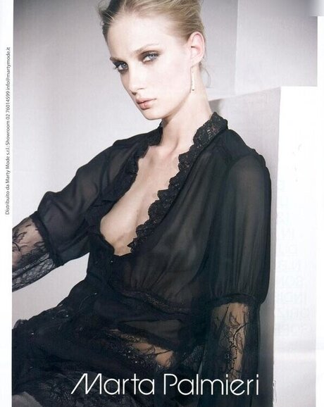 アジアンゴス オンリーファンズ アダルト アーカイブ