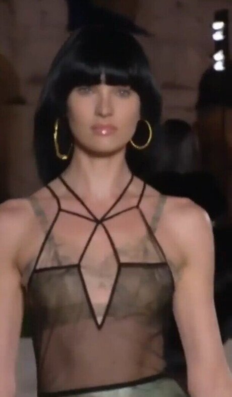 ティーントランスオンリーファン 無料 画像