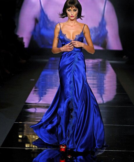 アジア人のガールフレンドオンリーファンズ 無料エロ 写真