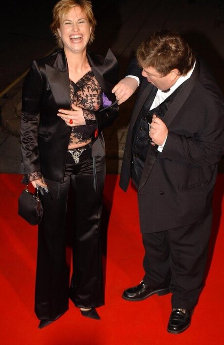 痩せた熟女オンリーファンズ セクシーヌード 画像