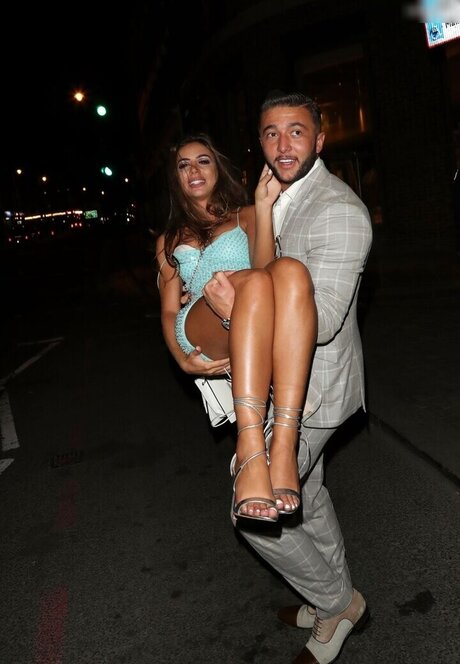 フェラチオ シャワー OnlyFans セクシーヌード 写真