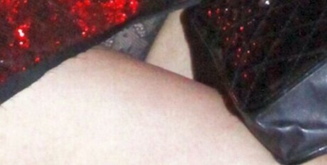 汚れた足オンリーファンズ 裸 ギャラリー