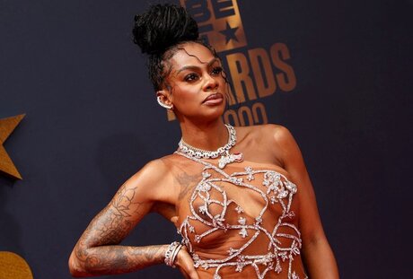 赤毛のソロOnlyFans xxx ギャラリー