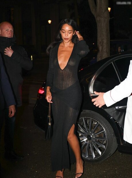 アジア人女性OnlyFans エロチック ギャラリー